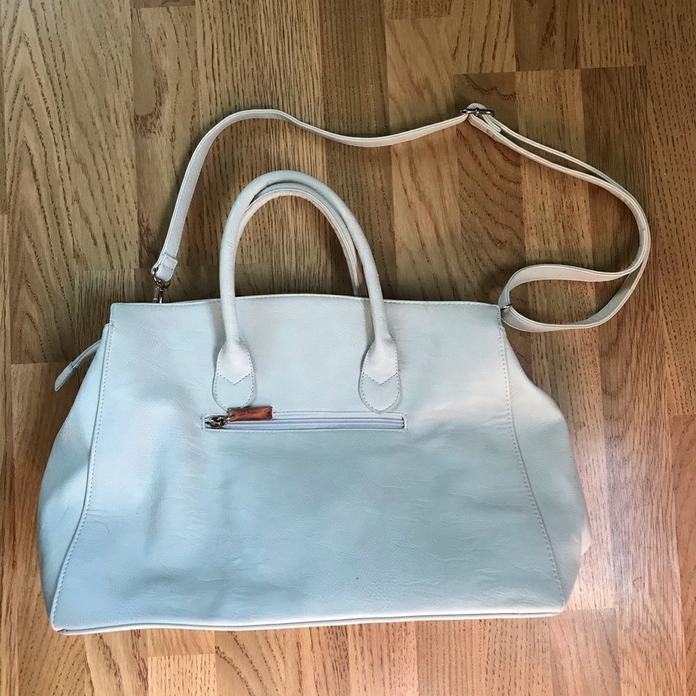 Oversized Handbag - Picture 3 of 16